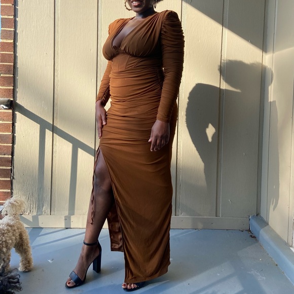 PrettyLittleThing Dress - Picture 6 of 11